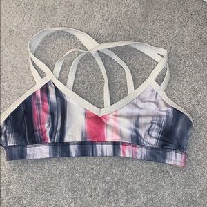 Lululemon sports bra